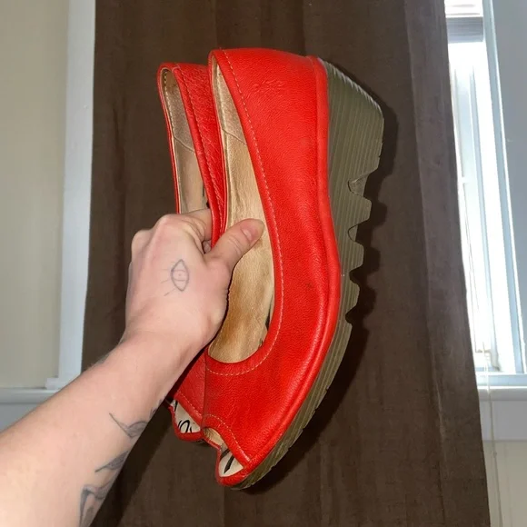 Fly London Red Wedge Shoes with Chunky Heel Staple Eclectic Bold Gently Used - Picture 8 of 14